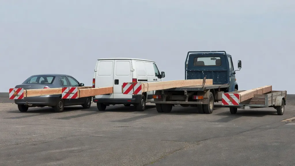 Ile Moze Wystawac Ladunek z Tylu Auta